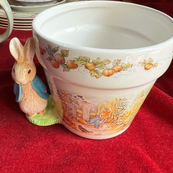 Teleflora | Accents | Peter Rabbit Beatrix Pitter Planter Basket ...